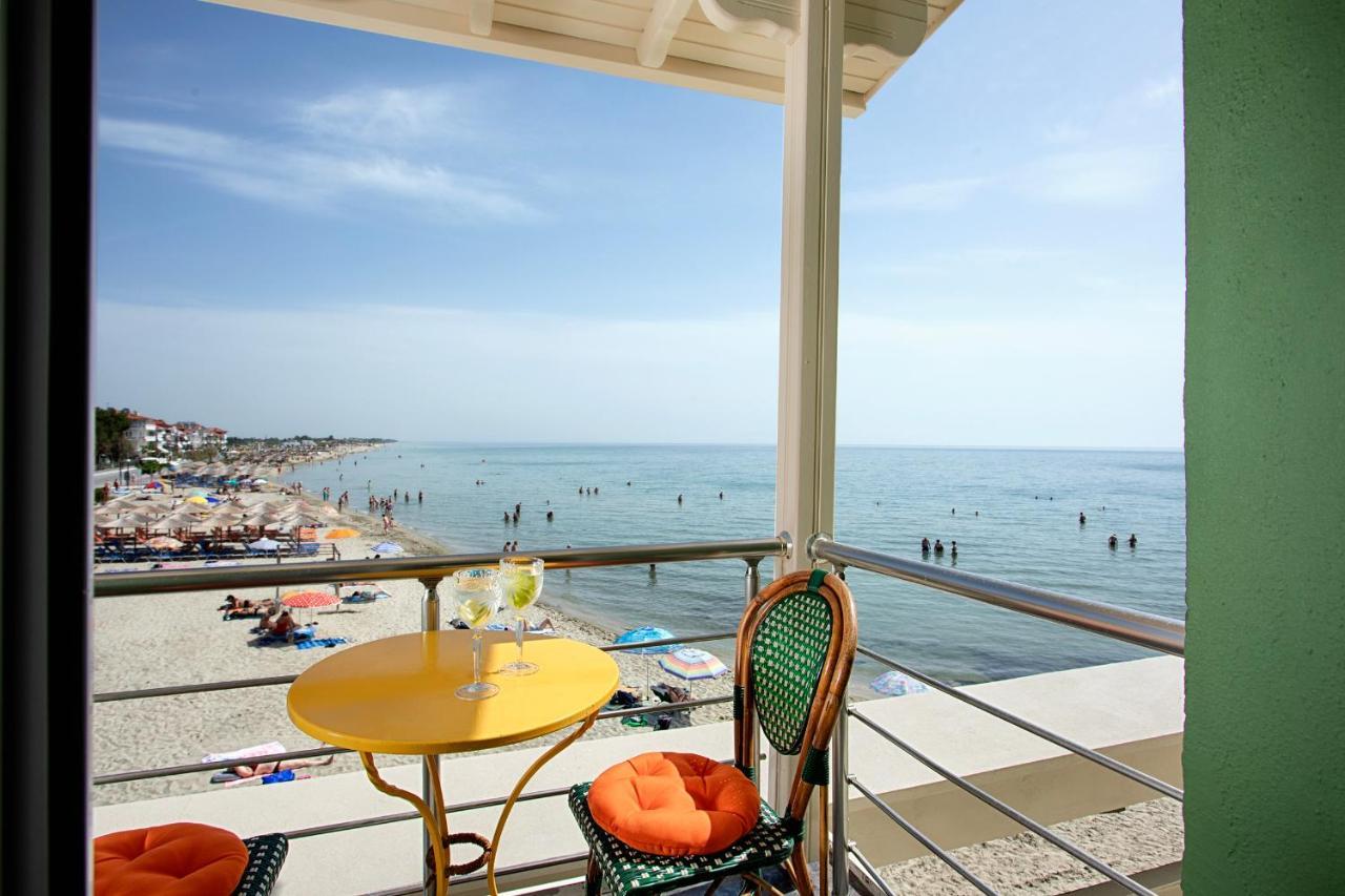 Conte Cristo Suites Paralía Екстериор снимка