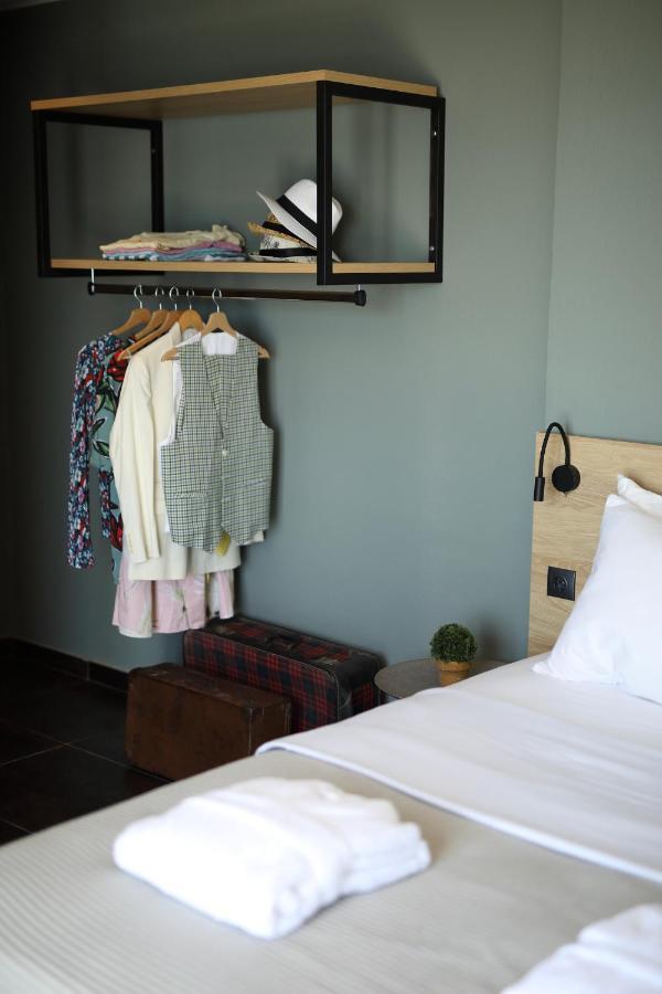 Conte Cristo Suites Paralía Екстериор снимка