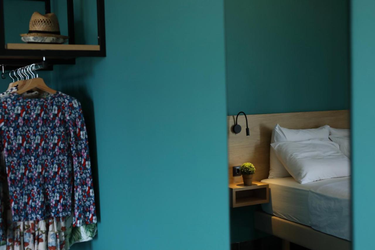 Conte Cristo Suites Paralía Екстериор снимка