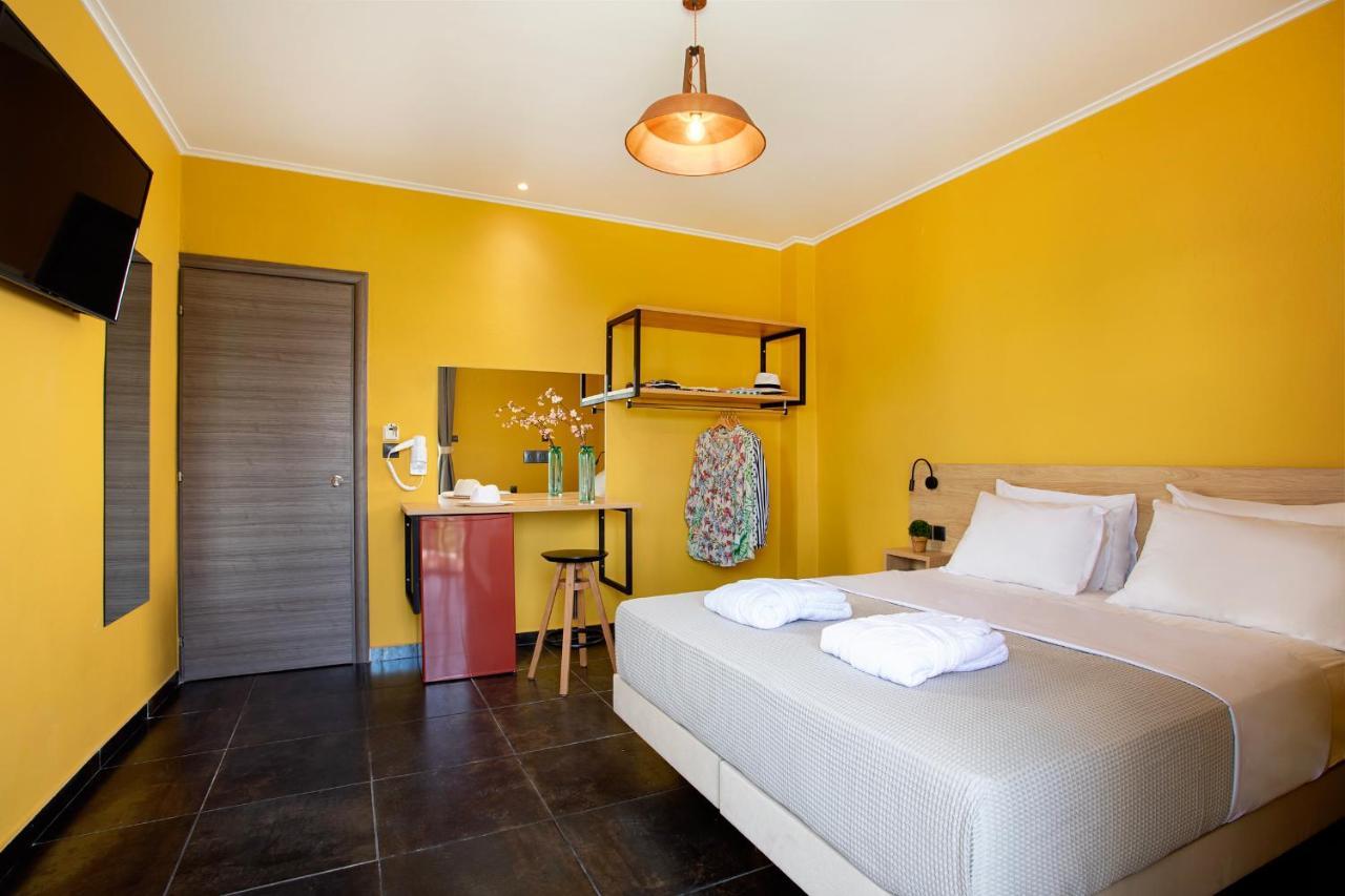 Conte Cristo Suites Paralía Екстериор снимка
