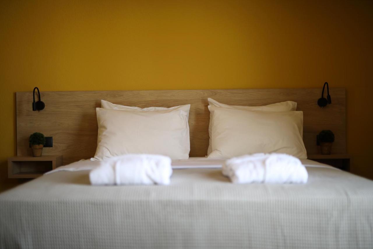 Conte Cristo Suites Paralía Екстериор снимка