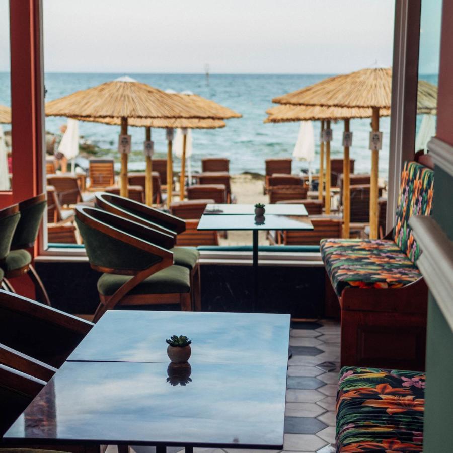 Conte Cristo Suites Paralía Екстериор снимка